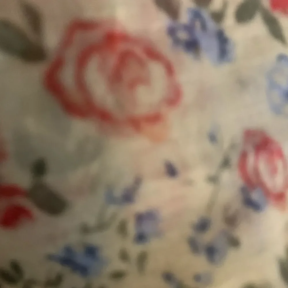 Rampage Eternity Scarf New With Tags Delicate Design With Red And Blue Flowers
